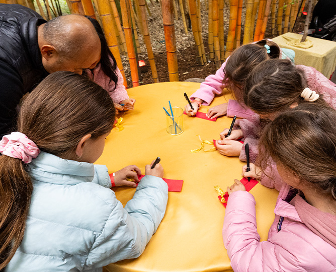 Kids doing crafts